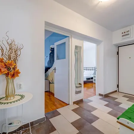 Apartment Lct Nest