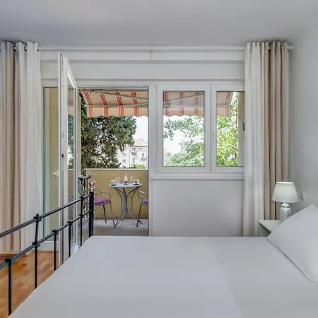 Apartman Lct Nest